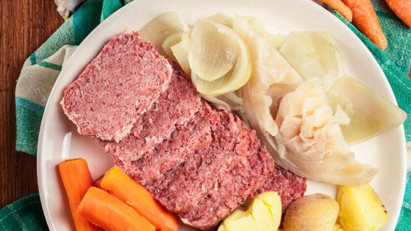 Bobby Flay Corned Beef And Cabbage