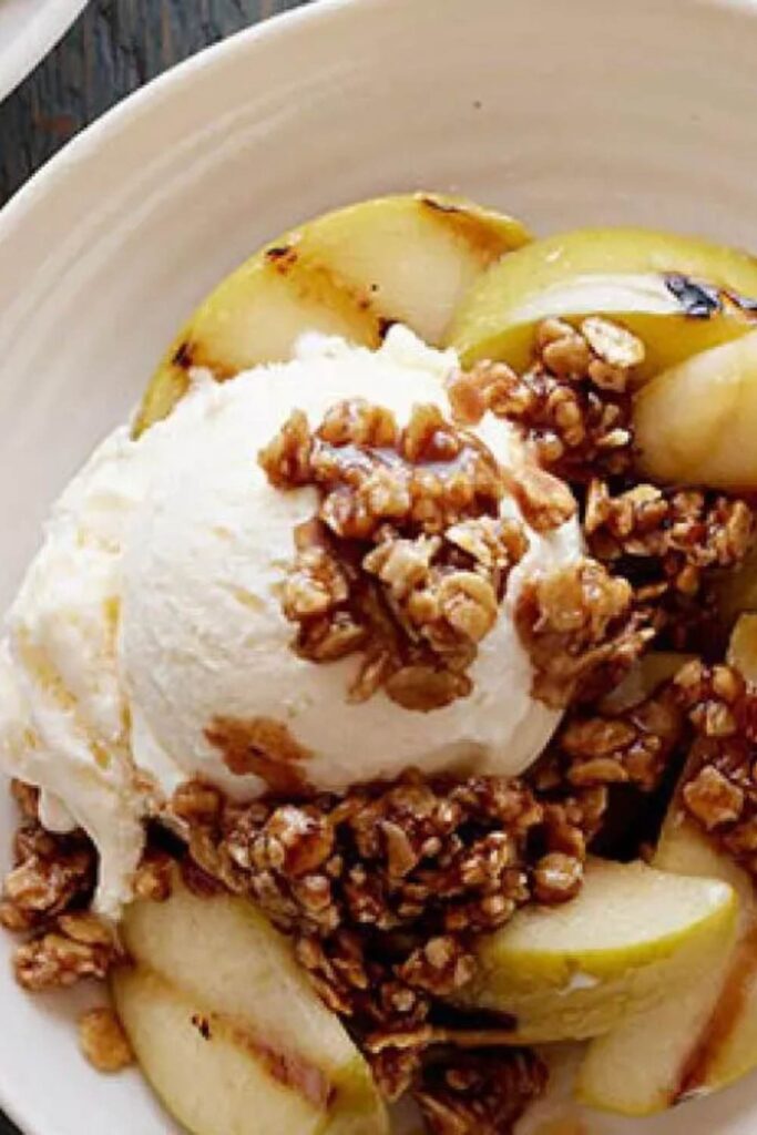 Apple Crumble with Vanilla Ice Cream