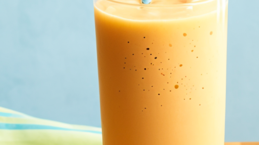 Papaya-Banana Smoothie