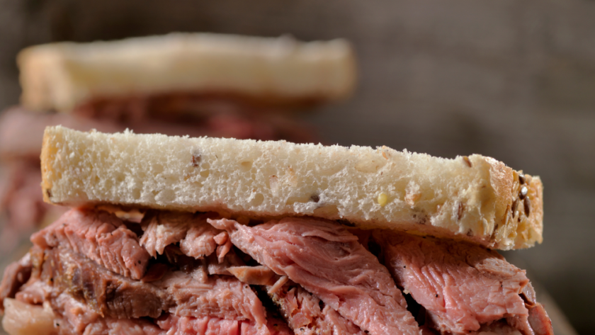 Roast Beef on Weck