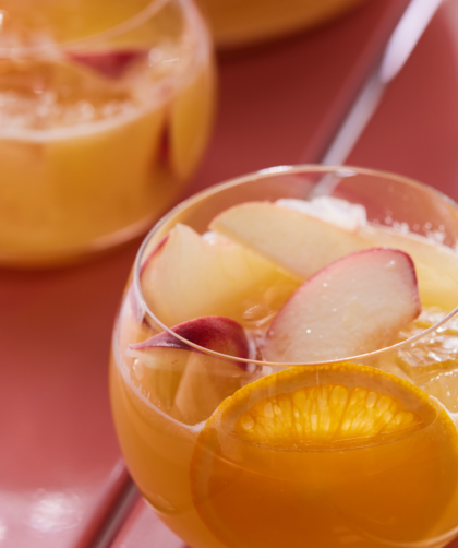 White Peach Sangria