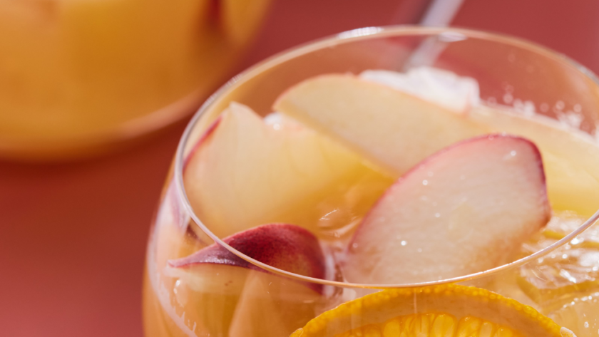 White Peach Sangria