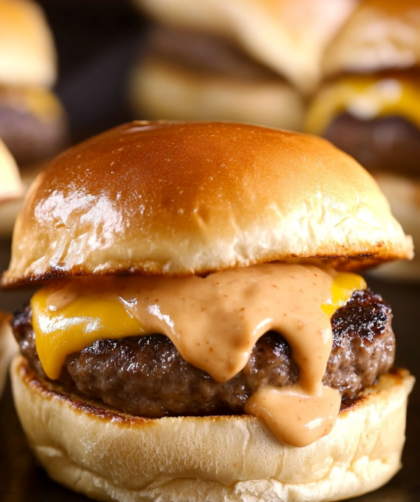 Sliders with Chipotle Mayonnaise